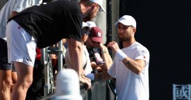 suivez toute l'action atp en direct à rotterdam, dallas et buenos aires. découvrez les résultats, les matchs en cours et les moments forts des tournois de tennis incontournables.