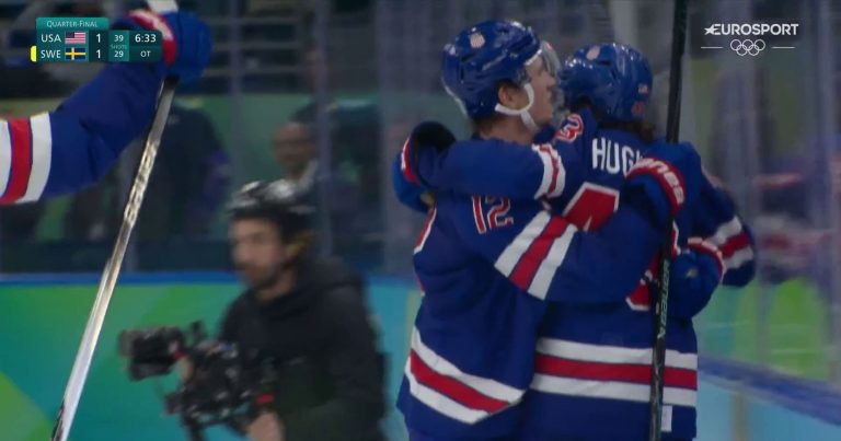 revivez le but décisif de quinn hughes qui qualifie les états-unis pour les demi-finales du tournoi de hockey olympique.