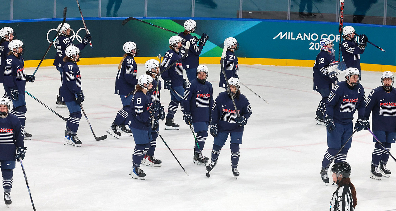 résumé du match de hockey féminin u : score final 1-1, victoire décrochée aux tirs au but.