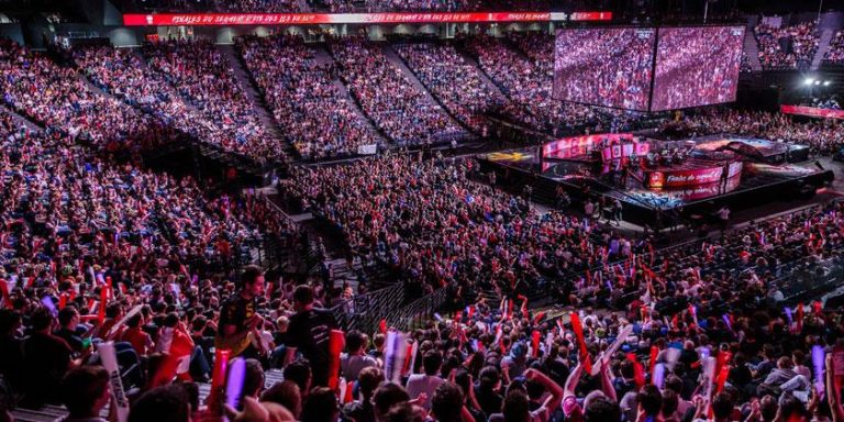 découvrez la league of legends aux nations cup esports 2026, un événement incontournable réunissant les meilleures équipes nationales pour une compétition intense et spectaculaire.