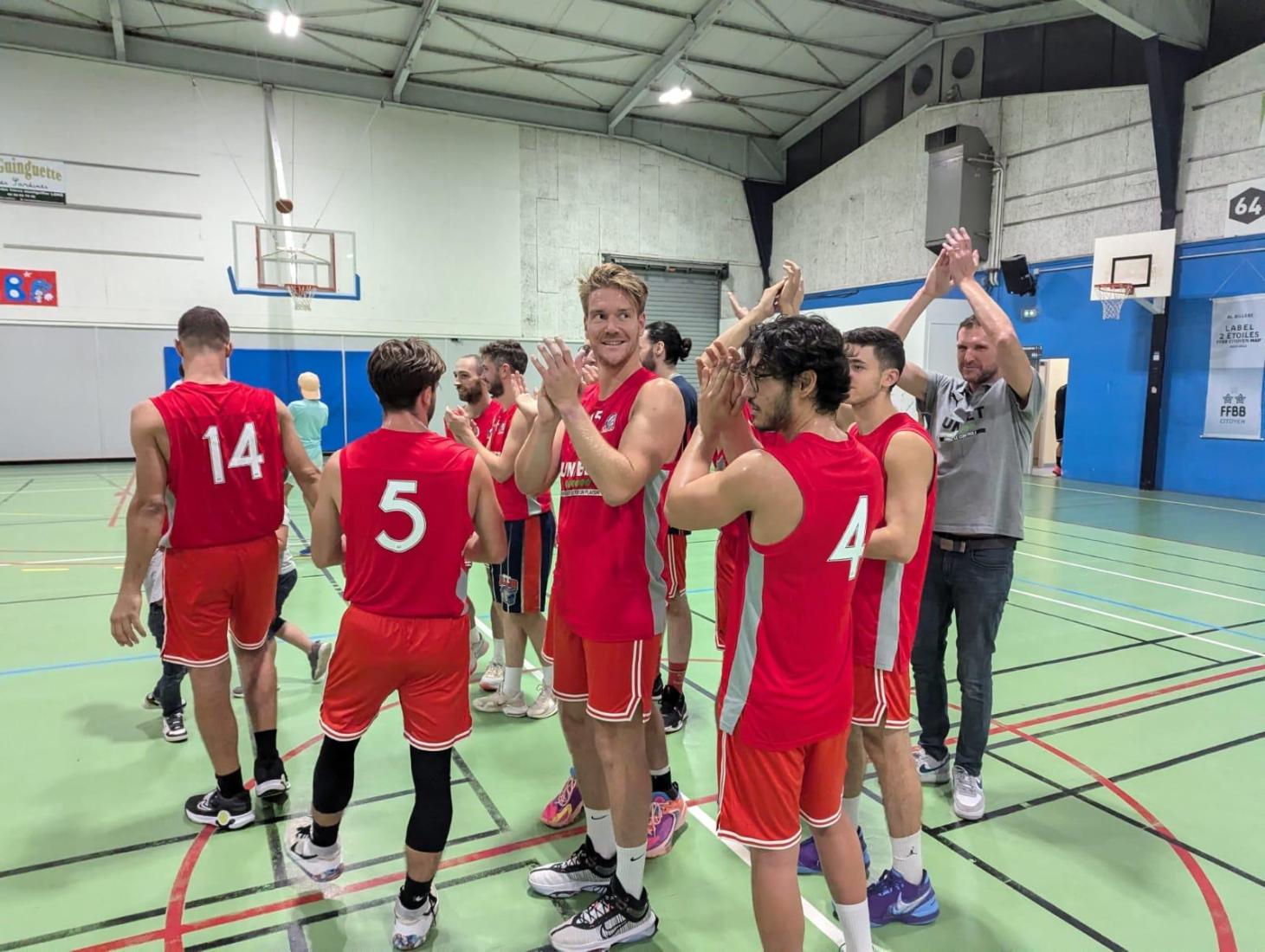 découvrez les classements mis à jour du basketball universitaire masculin pour la semaine 18, avec les meilleures équipes et analyses détaillées.