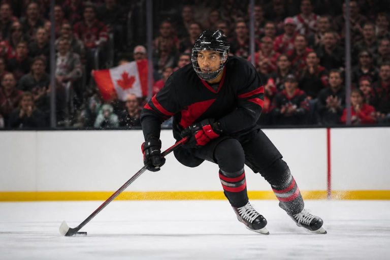 découvrez comment jaxon cover, originaire de grand cayman, a réussi à adapter ses talents en roller hockey pour percer dans la nhl au canada.