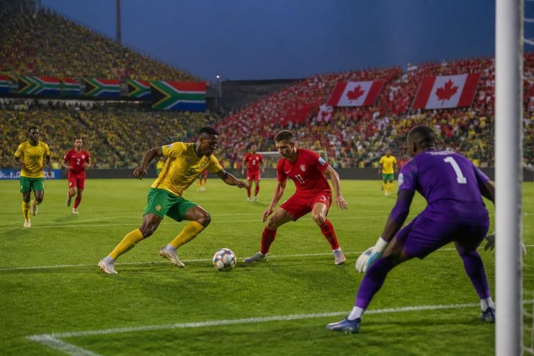 suivez en direct le match afrique du sud vs canada, premier 16e de finale de la coupe du monde, et vivez chaque moment en temps réel avec nos commentaires et analyses.