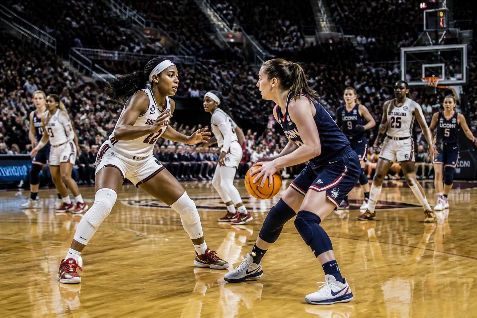 découvrez tout sur le final four du tournoi féminin ncaa avec un focus sur l'affrontement entre uconn et south, analyse, dates clés et enjeux majeurs.