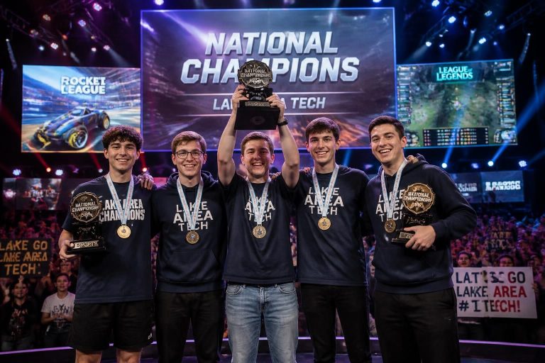 les étudiants de lake area tech se distinguent en remportant des succès remarquables lors des finales nationales d'esports, démontrant leur talent et leur détermination.