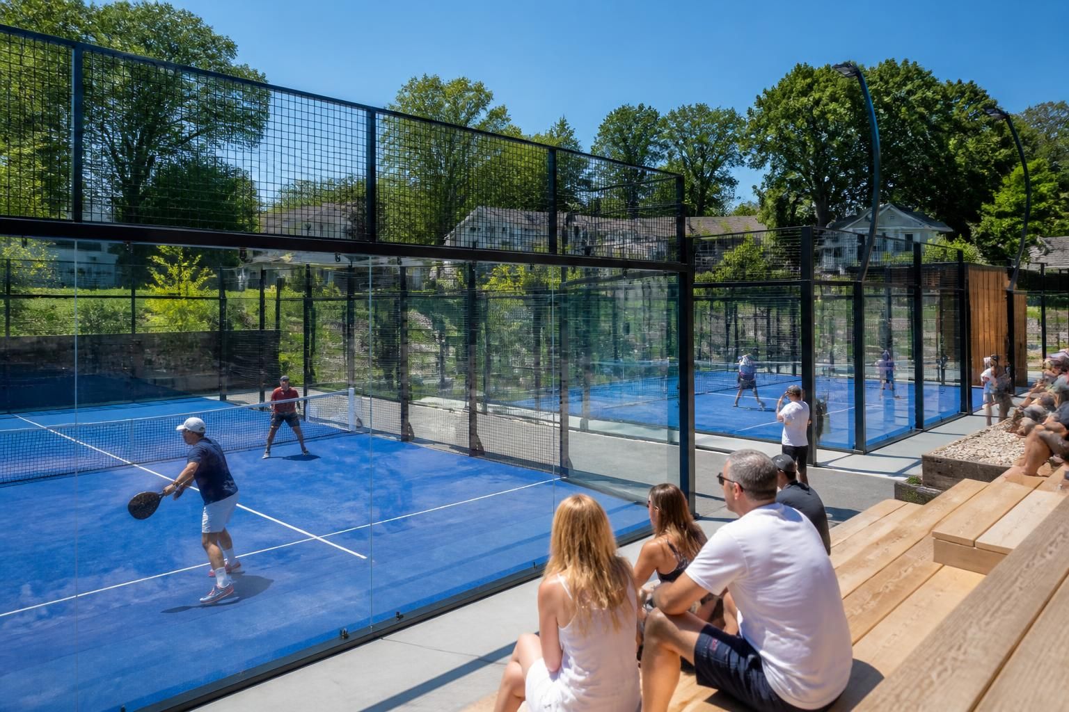 découvrez l'ouverture d'un nouveau club de padel à syosset, apportant une discipline sportive dynamique et conviviale à long island pour tous les passionnés de sport.