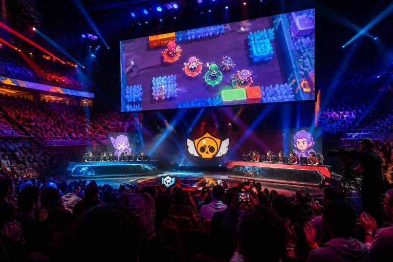 supercell dévoile « brawl stars challengers », son nouveau tournoi esport captivant avec une finale en présentiel, réunissant les meilleurs joueurs pour un spectacle compétitif exceptionnel.