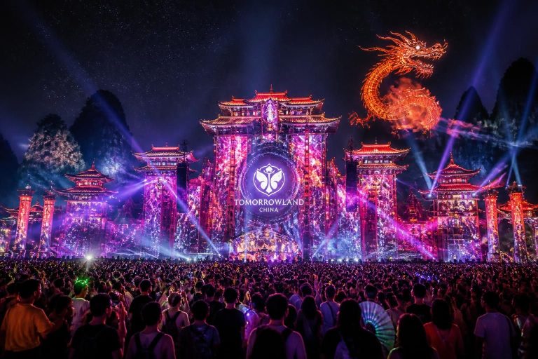 découvrez le retour spectaculaire de tomorrowland en chine avec une programmation de classe mondiale, promettant une expérience musicale inoubliable et des moments magiques pour tous les fans.