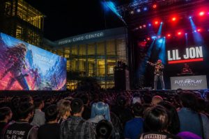découvrez le future play festival au peoria civic center, un événement unique alliant jeux vidéo et concert exclusif de lil jon pour une expérience inoubliable.